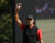 지난 10월 조조 챔피언십에서 PGA 투어 통산 82승을 달성한 타이거 우즈가 우승 퍼트로 넣은 공을 오른손으로 집어들고 환하게 웃고 있다. [AP=연합뉴스]