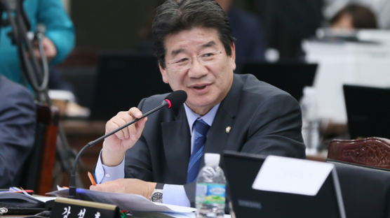 한국당 ‘비박 3선’ 강석호, 3일 원내대표 경선 출마 선언