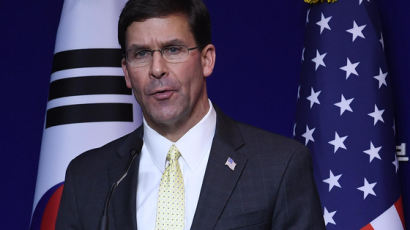 美 "해외 미군 배치 검토는 일상적"이라며 한국 언급 