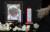 10일 오전 서울 종로구 광화문 광장에서 열린 고 오종렬 한국진보연대 총회 의장 민족통일장 영결식에서 시민들이 헌화를 하고 있다. [뉴스1]