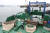 해양환경관리공단 소속 149톤급 청항선 인천 937호가 인천항 연해에서 바다 쓰레기를 수거하고 있다. [중앙포토]