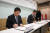 희망브리지 전국재해구호협회 송필호 회장과 일본케어핏공육기구 하타나카 미노루 이사장이 업무협약을 체결하고 있다. 