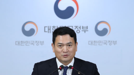 [단독] 타다 대책 총괄 김경욱 국토부 차관, 출마 위해 사의