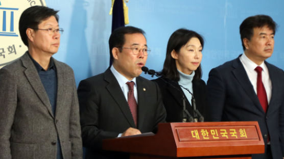 한국당, 불공정 보도 '삼진아웃제' 실시…MBC에 경고