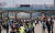 민주노총 공공연대노조 한국도로공사 영업소지회 노조원들이 지난 7월 경부고속도로 서울톨게이트에서 점거 시위를 벌이고 있다. [뉴스 1]