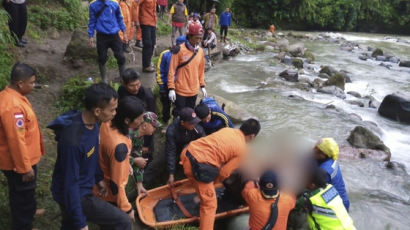 인도네시아서 버스 150m 아래로 추락…최소 25명 사망