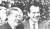 1969년 11월 19일 리처드 닉슨 미국 대통령(오른쪽)이 오키나와 반환 협상 차 백악관을 찾은 사토 에이사쿠 일본 총리(왼쪽)를 환영하고 있다. [중앙포토] 