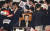 문희상 국회의장이 27일 열린 본회의를 주재하기 위해 의장석에 앉아 있는 도중 자유한국당 의원들의 항의를 받고 있다. 김경록 기자 / 20191227