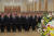 김정은 북한 국무위원장이 지난해 1월 1일 신년을 맞아 김일성 주석과 김정일 국방위원장의 시신이 안치된 금수산태양궁전을 참배하고 있다. [사진 뉴스1]