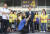 김광배 4.16세월호참사 가족협의회 사무처장(가운데)의 모습. 사진은 지난해 6월 서울동부지법에서 열린 '세월호 특조위 활동 방해' 1심 선고공판을 마친뒤 기자회견을 하고 있는 모습. [뉴스1]