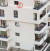 스페인 테네리페의 한 아파트에서 여자 아기가 창문 밖 아파트 외벽의 좁은 공간을 걸어가고 있다. [사진 페이스북 캡처]