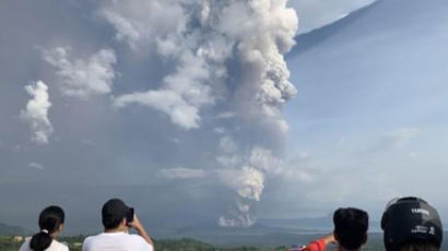 필리핀 관광지 따알 화산 폭발…마닐라 국제공항 운영 중단