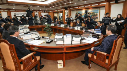 선관위 "비례OO당 명칭 불허"···비례자유한국당 못만든다