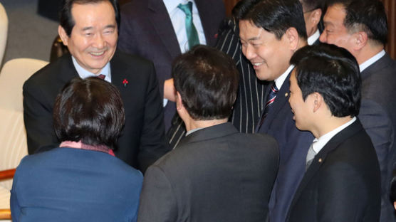 정세균 총리 임명동의안 가결···한국당 뺀 범여권 5당 뭉쳤다