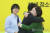 지난 7일 국회에서 열린 18세 청소년 입당식에서 입당 청소년들과 포옹하는 심상정 대표 [연합뉴스]