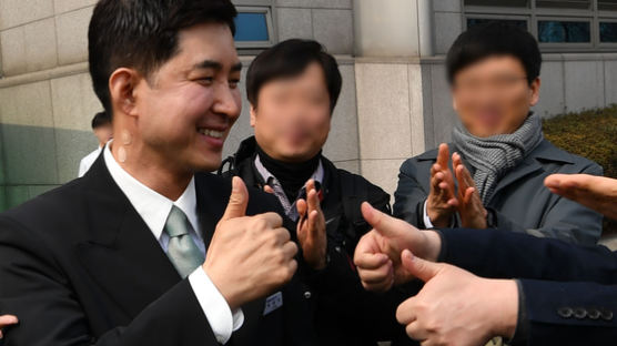 '땅콩회항' 박창진 정치입문···정의당 비례대표 경선 출마