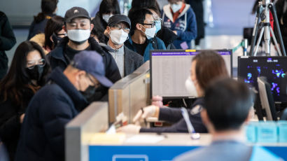 '하루 2만명' 중국발 항공편 챙겨라…일손 빠듯한 인천공항