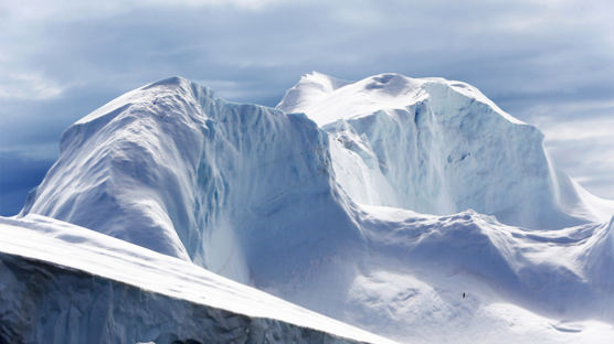 [김종덕의 북극비사]지구 온난화의 현장, 하루 40m 녹아 흐르는 그린란드 빙하