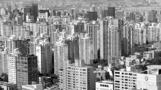 보험연구원 “ 서울 18개구 아파트 가격 거품…곧 꺼진다”