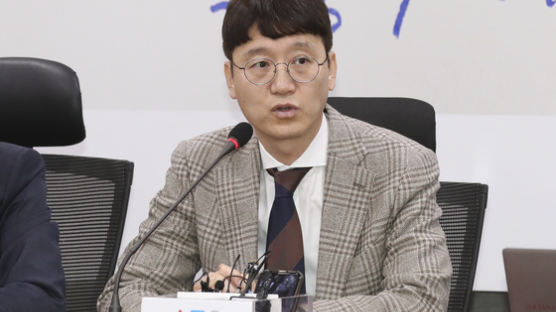 새보수당 가는 김웅 "입당 전 한국당서 연락왔지만 '읽씹'했다"