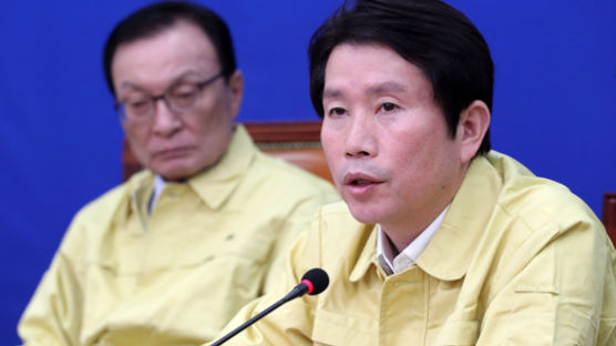 자유한국당 위성정당 창당…민주 “쓰레기정당 비난 자초”