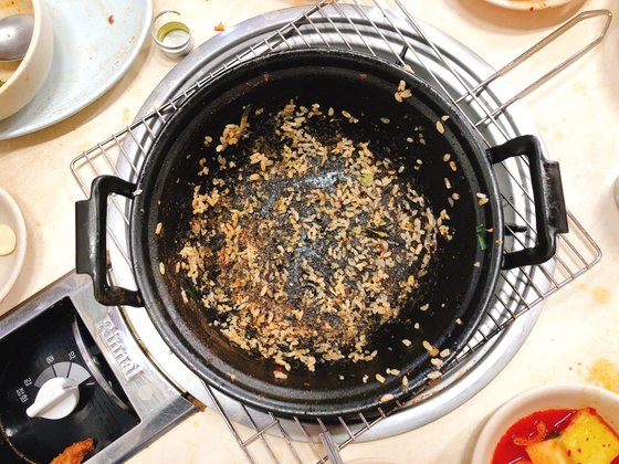 아재의 식당] 50년 전통의 감자탕 맛집 '일미집' | 중앙일보