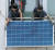 아파트에 태양광 모듈을 설치하는 모습. / 사진:연합뉴스