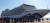 11일 낮 대형 여객선 '다이아몬드 프린세스'가 접안해 있는 요코하마 다이코쿠(大黑)부두에 일본 국내외 취재진이 몰려 있다.[연합뉴스]