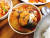'광주식당'의 여러 가지 반찬 중 가장 인기 있는 고등어 조림. 