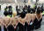 14일 서울 세종문화회관 앞에서 DxE (직접행동 어디서나) 코리아 회원들이 '동물 고통에 연대한다' 퍼포먼스를 하고 있다. [연합뉴스]