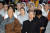 2005년 부처님오신날을 맞아 서울 성북동 길상사에 열린 음악회에 참석한 김수환 추기경(오른쪽)과 법정 스님. 올해로 각각 선종 11주기, 입적 10주기가 됐다. [중앙포토]
