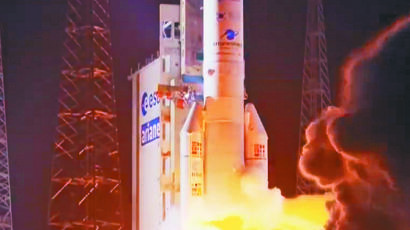 [사진] 미세먼지 관측 위성 ‘천리안 2B’호 발사 성공