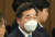 더불어민주당 이낙연 상임선대위원장이 21일 오후 서울 마포구 한 호텔에서 열린 한국영상기자상 시상식에서 축사를 마친 뒤 마스크를 착용한 채 식을 지켜보고 있다. [연합뉴스]