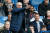 22일 첼시와 프리미어리그 경기에서 선수단을 지휘하는 토트넘의 모리뉴 감독. [AFP=연합뉴스]
