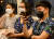 25일(현지시간) 방콕 시내 지하철에서 마스크를 쓴 승객들.[AFP=연합뉴스]