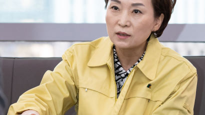 '타다금지법' 비판에 반격나선 김현미 장관.."타다금지 아닌 모빌리티 활성화법"
