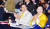 신천지 이만희 총회장과 김남희 전 신천지 압구정센터 원장이 행사에 함께 참석하고 있는 모습. [사진 뉴시스]