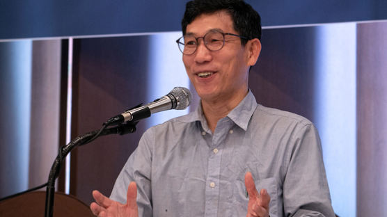 진중권 “친문, 정의당 민생당 없어도 비례정당 참여”