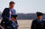 공화당 소속 매트 개츠 하원의원이 9일 앤드루스 공군기지에서 에어포스원에서 내리고 있다. 그는 플로리다에서 워싱턴까지 대통령 전용기를 타고 왔다. [로이터=연합뉴스]