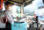 2월 3일 서울 은평구를 지나는 한 시내버스에서 버스기사가 마스크를 쓴 채 운행하고 있다. 뉴스1