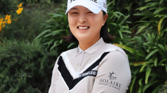 여자 골프 세계 1위 고진영, 솔레어와 계약... 메인후원사 모자 채웠다 