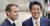 에마뉘엘 마크롱 프랑스 대통령(왼쪽)과 아베 신조(安倍晋三) 일본 총리. AP=연합뉴스