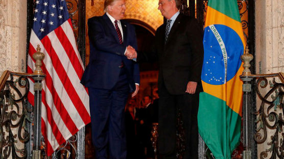 '확진 보도'에 "아니다" …브라질 대통령 검사 한 번 더 받는다