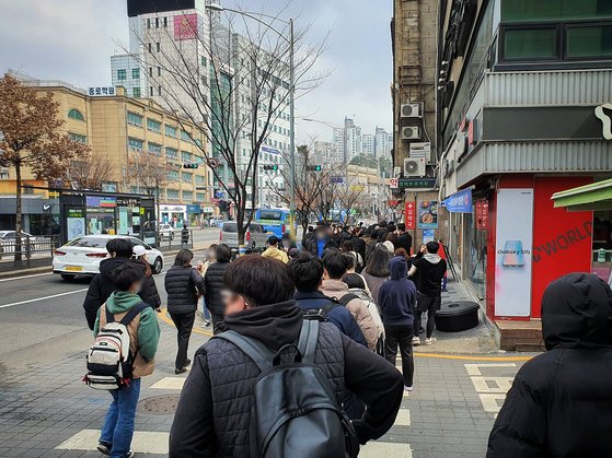 열화상 카메라 켠 노량진 학원…아래층 Pc방은 마스크 실종 | 중앙일보