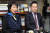비례정당인 열린민주당의 손혜원 공천관리위원장(왼쪽)과 정봉주 전 의원이 지난 10일 국회 의원회관 손혜원 의원실에서 공개 유튜브 방송을 하고 있다. [연합뉴스]