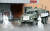 지난 4일 국군화생방방호사령부 특수임무대가 서울 성모병원 응급실 앞에서 제독 차량을 이용해 방역작업을 하고 있다. [뉴스1]