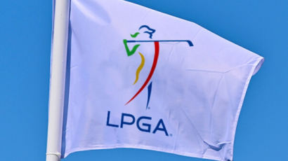 일정 연기 추가·세계 랭킹 발표 유보...여자 골프 경쟁 멈췄다 