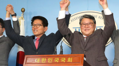 김문수, 조원진과 합당 3주 만에 결별…"차이 극복 못해 참담"