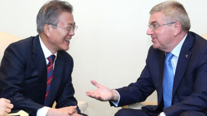‘도쿄 연기’에 꼬인 스케줄···2032 남북올림픽 유치전 문제없나