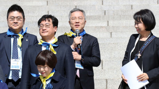 최강욱, 출마 자제 요청에 "고민정도 출마 않겠다 하지 않았나"